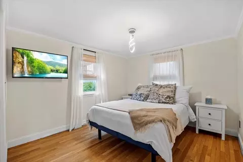 Bedroom - 7 Peaceful Ln, Wareham, MA 02538 photo 5 of 7