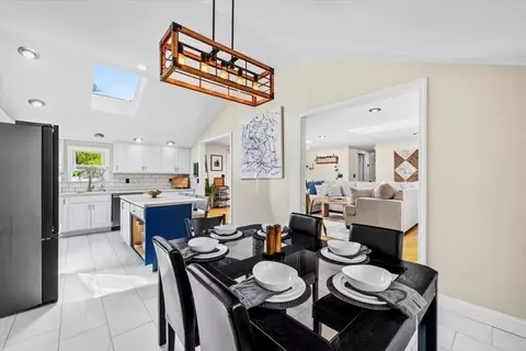 Dining - 7 Peaceful Ln, Wareham, MA 02538 photo 1 of 3