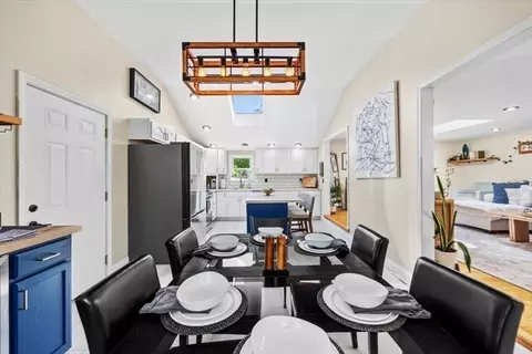 Dining - 7 Peaceful Ln, Wareham, MA 02538 photo 2 of 3