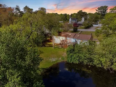 View/Area - 7 Peaceful Ln, Wareham, MA 02538 photo 1 of 7