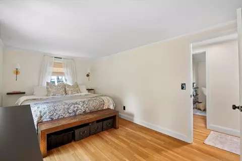 Bedroom - 7 Peaceful Ln, Wareham, MA 02538 photo 3 of 7