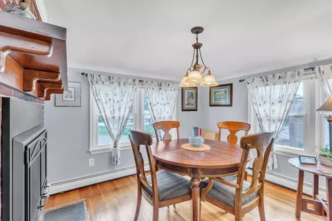 Dining - 125 E Allen Ridge Rd, Springfield, MA 01118 photo 1 of 3