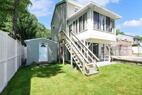 5 Flower St, Springfield, MA 01118 photo 9