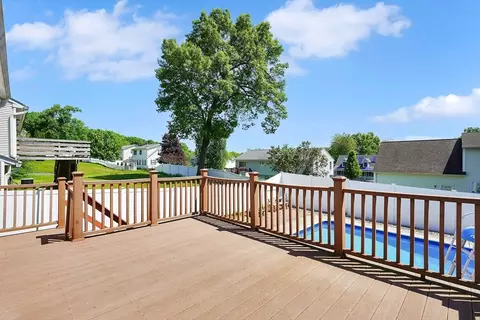 5 Flower St, Springfield, MA 01118 photo 3