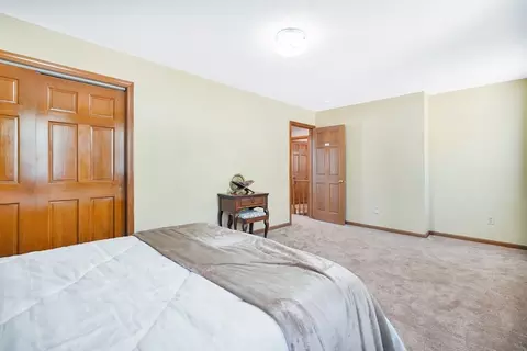 5 Flower St, Springfield, MA 01118 photo 39