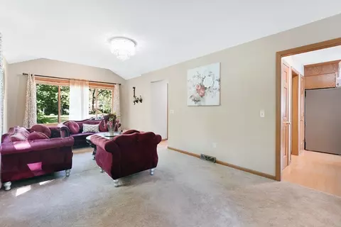 5 Flower St, Springfield, MA 01118 photo 26
