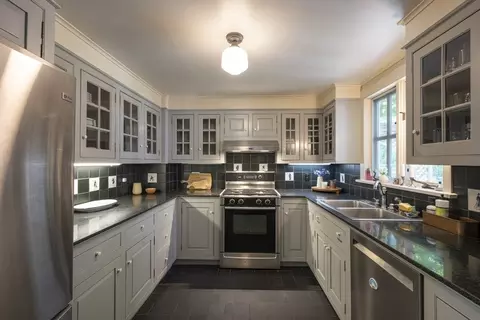 2 Chestnut Hill Rd, Leverett, MA 01054 photo 13