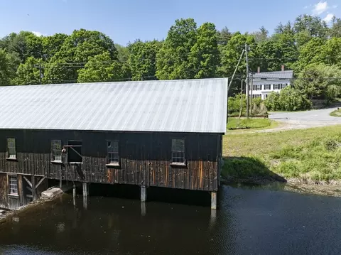 2 Chestnut Hill Rd, Leverett, MA 01054 photo 41