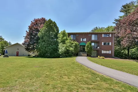 Exterior - 294 Codman Hill Rd #33F, Boxborough, MA 01719 photo 2 of 3
