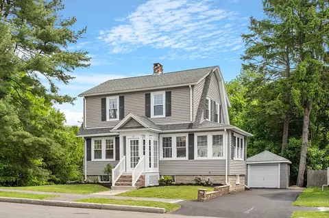 17 Pennybrook Rd, Lynn, MA 01905
