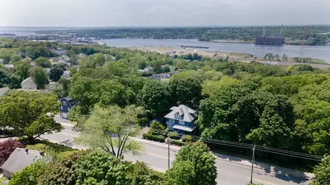 View/Area - 2308 Highland Ave, Fall River, MA 02720 photo 2 of 2
