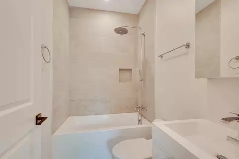 81 Summit Ave, Brookline, MA 02446 photo 17