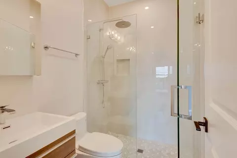 81 Summit Ave, Brookline, MA 02446 photo 22