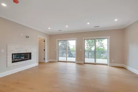 81 Summit Ave, Brookline, MA 02446 photo 25