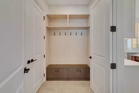 81 Summit Ave, Brookline, MA 02446 photo 14