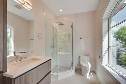 81 Summit Ave, Brookline, MA 02446 photo 20