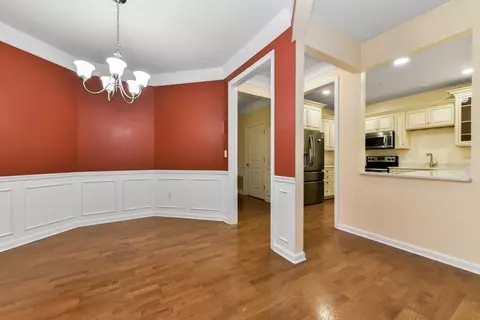 Dining - 23 Augustus Ct #1006, Reading, MA 01867 photo 2 of 2