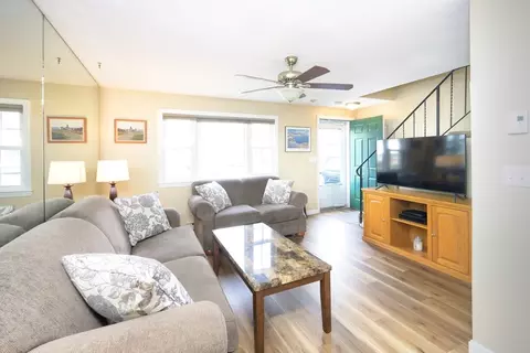 13 Regent St #N-13, North Attleboro, MA 02760