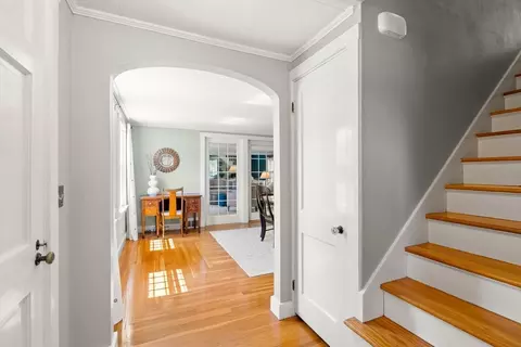 Entry Way - 36 Hobbs Rd, Hampton, NH 03842 photo 3 of 3