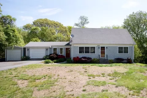 1332 Main Rd, Westport, MA 02790