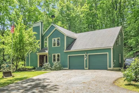 145 Betty Spring Rd, Gardner, MA 01440