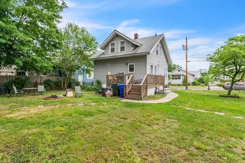 64 Duryea St, Springfield, MA 01104 photo 10