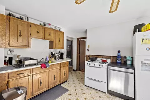 30 Peirce Ave, Everett, MA 02149 photo 16