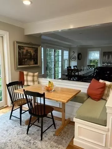 Dining - 201 Dunrobin Rd #201, Mashpee, MA 02649 photo 3 of 3