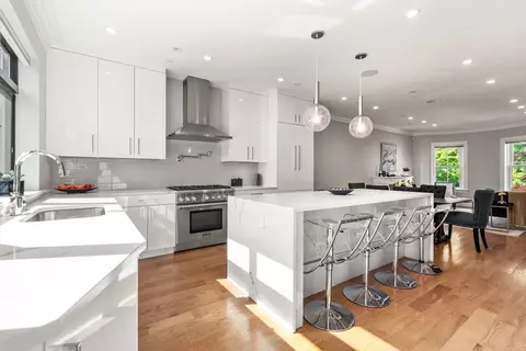 126 W Newton St #2, Boston, MA 02118