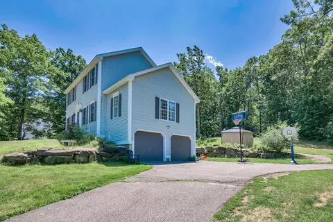 48 Overledge Dr, Derry, NH 03038 photo 4