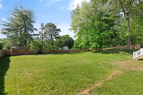 Exterior - 371 Franklin St, Reading, MA 01867 photo 9 of 12