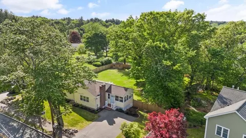 View/Area - 371 Franklin St, Reading, MA 01867 photo 1 of 6