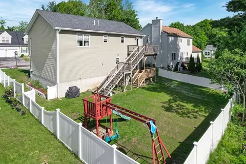 Exterior - 2 Carter Way, Worcester, MA 01609 photo 7 of 9