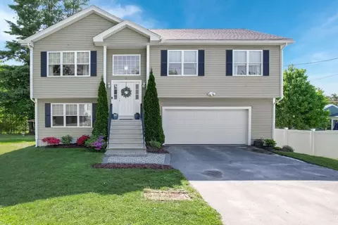 Exterior - 2 Carter Way, Worcester, MA 01609 photo 8 of 9