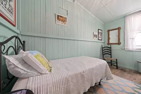 8 Malta St, Hull, MA 02045 photo 17