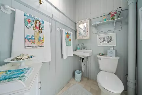 8 Malta St, Hull, MA 02045 photo 18