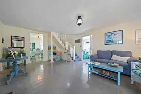 8 Malta St, Hull, MA 02045 photo 5