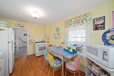 8 Malta St, Hull, MA 02045 photo 9