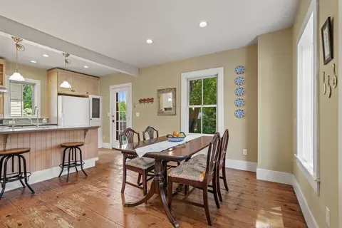 23 Elm St, Maynard, MA 01754 photo 7