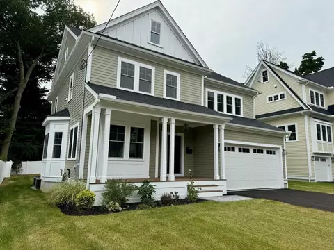 49 Ledge Hill Rd, Boston, MA 02132