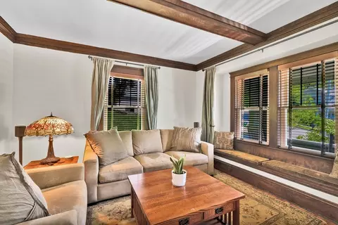 Living - 16 Vesper St, Worcester, MA 01602 photo 2 of 6
