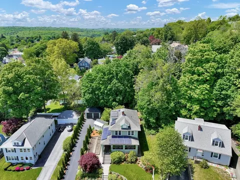 View/Area - 16 Vesper St, Worcester, MA 01602 photo 1 of 3