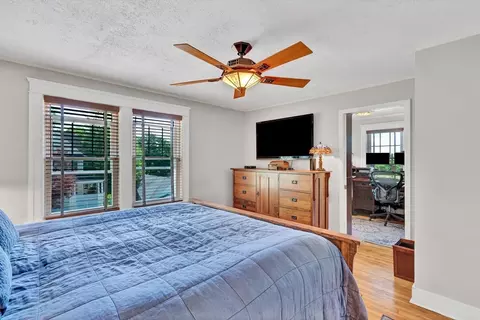 Bedroom - 16 Vesper St, Worcester, MA 01602 photo 2 of 5