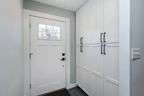 Entry Way - 54 Cornell Rd, Marblehead, MA 01945 photo 1 of 3