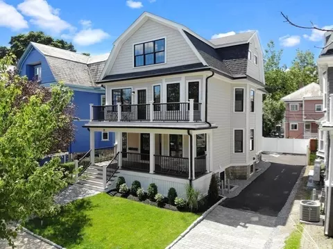 38 Powder House Blvd #1, Somerville, MA 02144