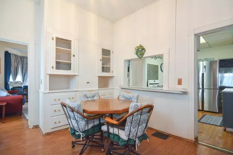 Dining - 10 Blake Ct, Everett, MA 02149 photo 5 of 7