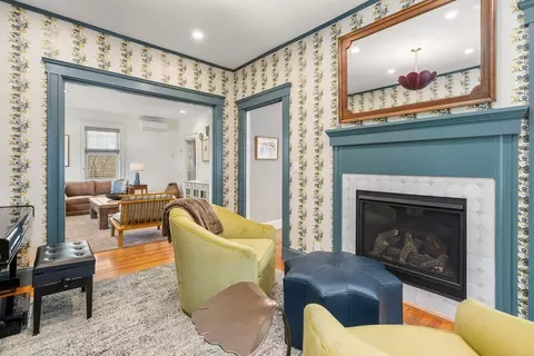 Living - 66 Perkins St, Boston, MA 02130 photo 4 of 4