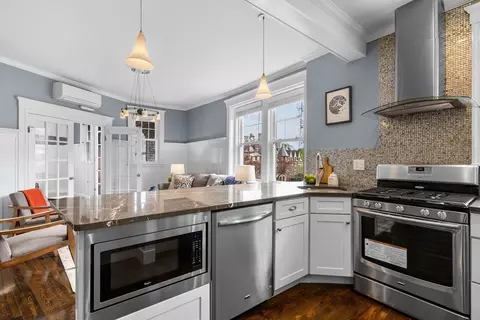 34 Garrison #6, Brookline, MA 02445 photo 13