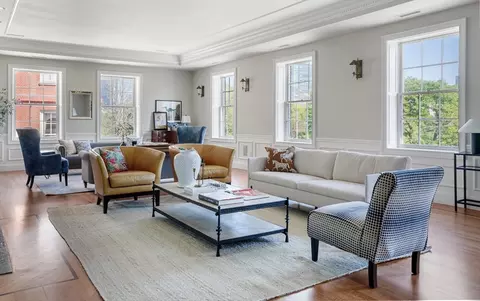 86 A Beacon #3, Boston, MA 02108