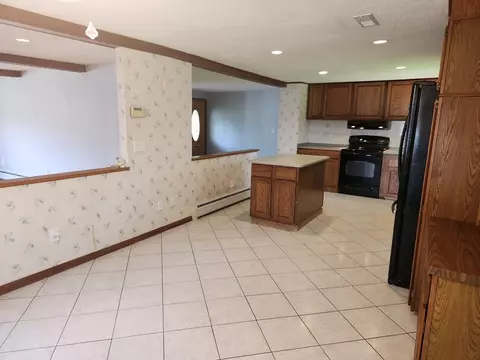 126 Burley, Danvers, MA 01923 photo 6